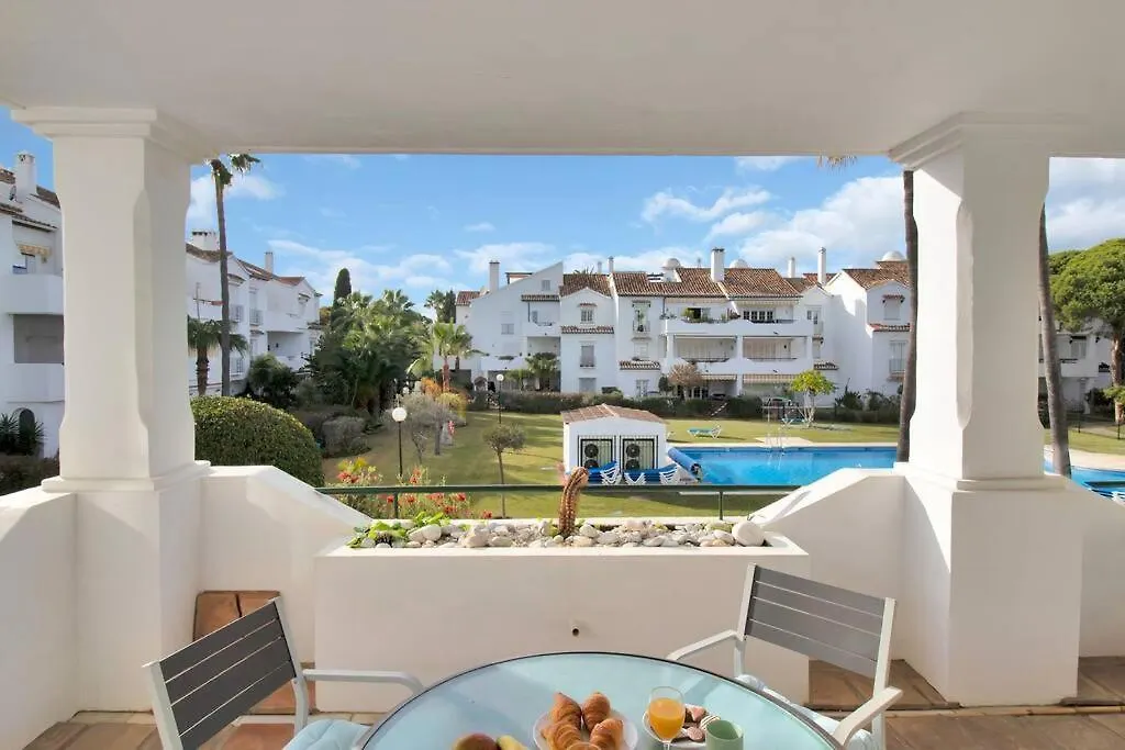 אסטפונה Apartamento En Complejo Con Piscina Climatizada - El Presidente 234 0*,  ספרד