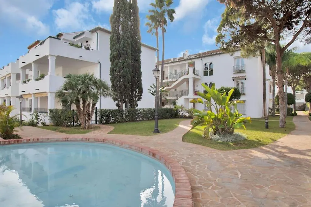 אסטפונה Apartamento En Complejo Con Piscina Climatizada - El Presidente 234 ספרד